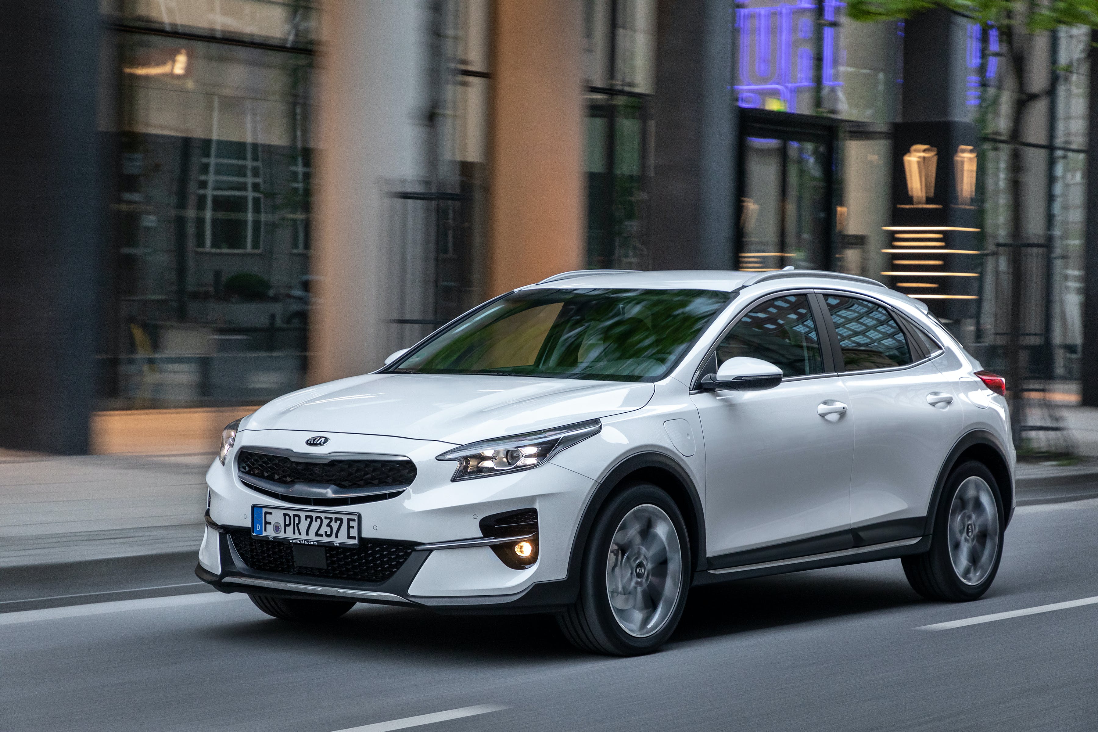 Kia XCeed Technische Daten: Abmessungen, Last, Verbrauch | Carwow.de